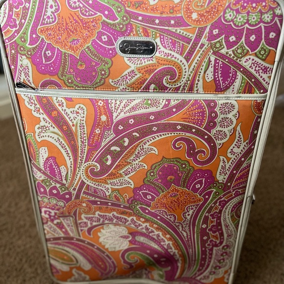 Jessica Simpson Large Rolling Luggage - Paisley Print EUC - Picture 1 of 7